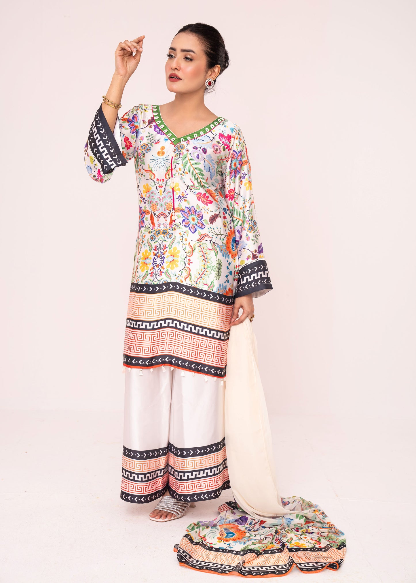 Garden Reverie Floral Three-Piece Set