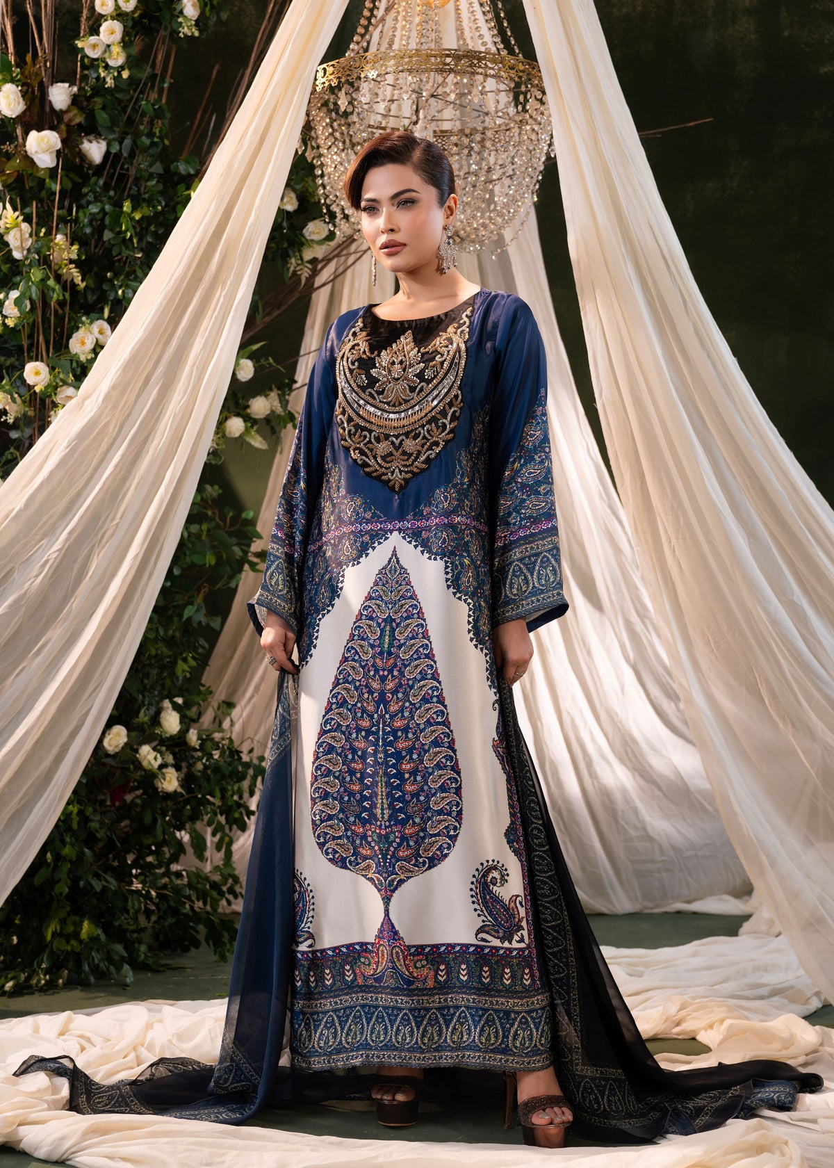 Regal Allure Kameez and Dupatta Set