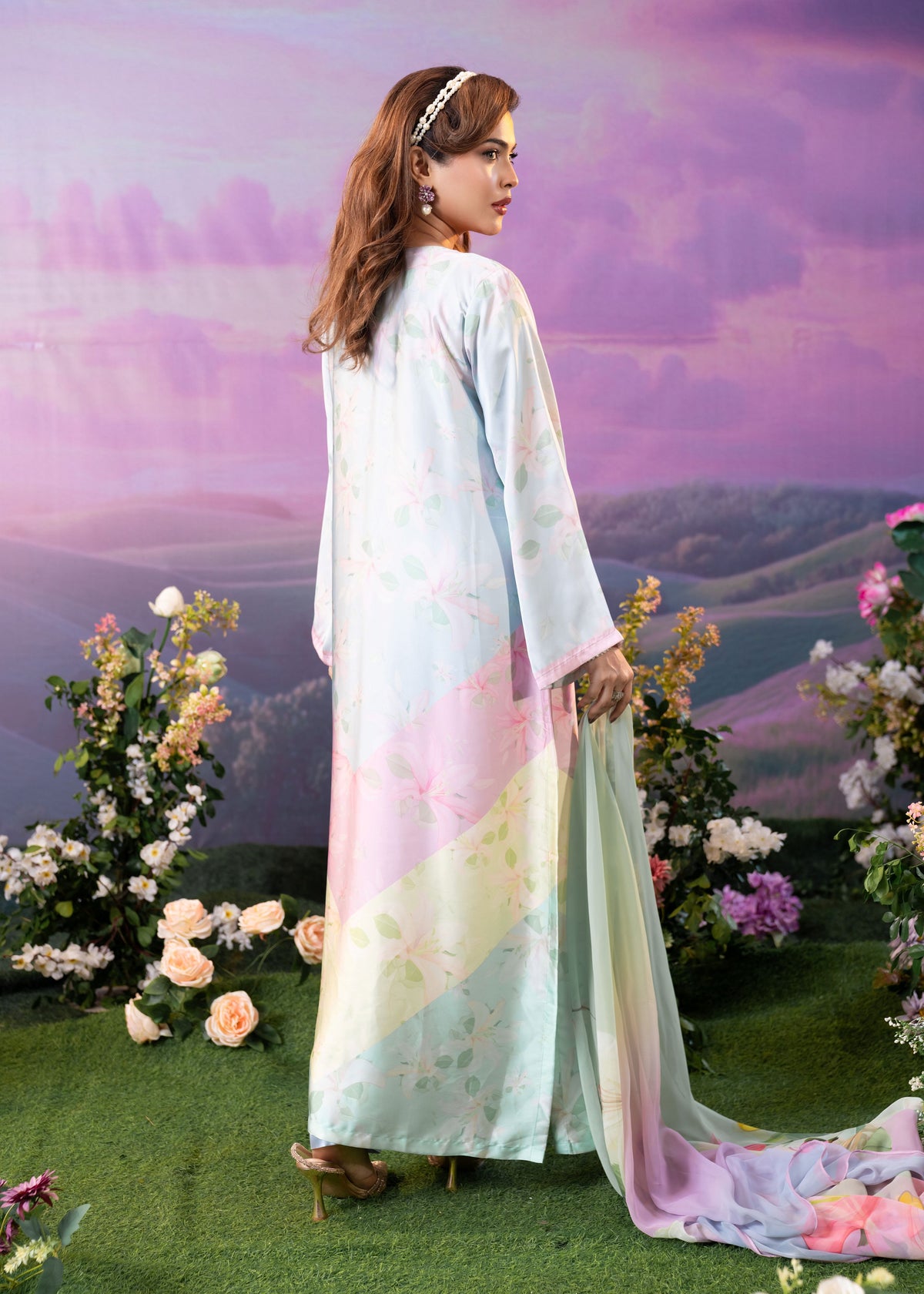 Pastel Dreamscape Kameez And Dupatta Set