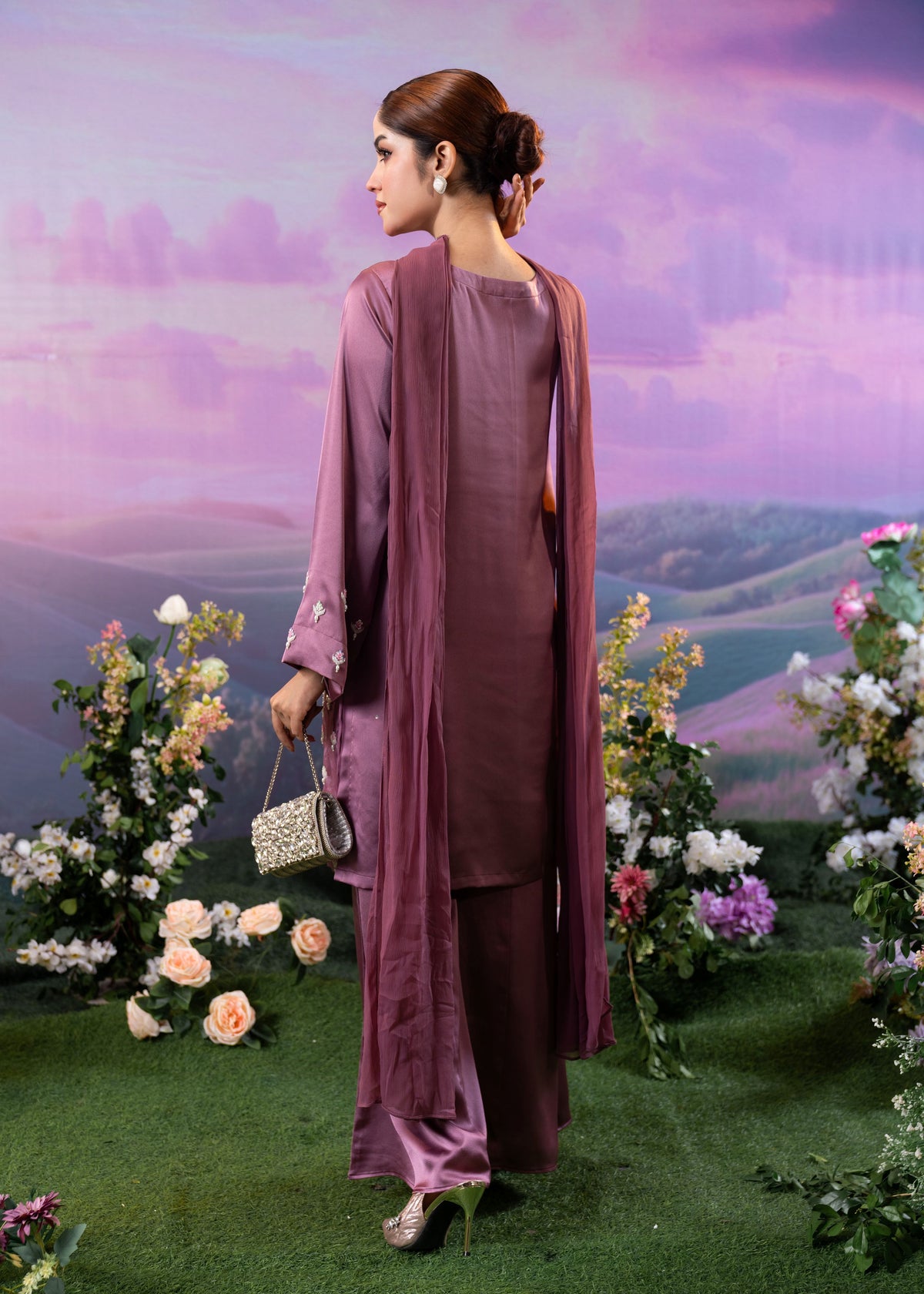 Mauve Bloom Three-Piece Set