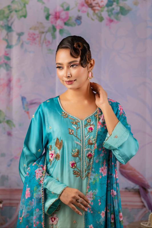 Ombre Zardori Kameez and Dupatta Set