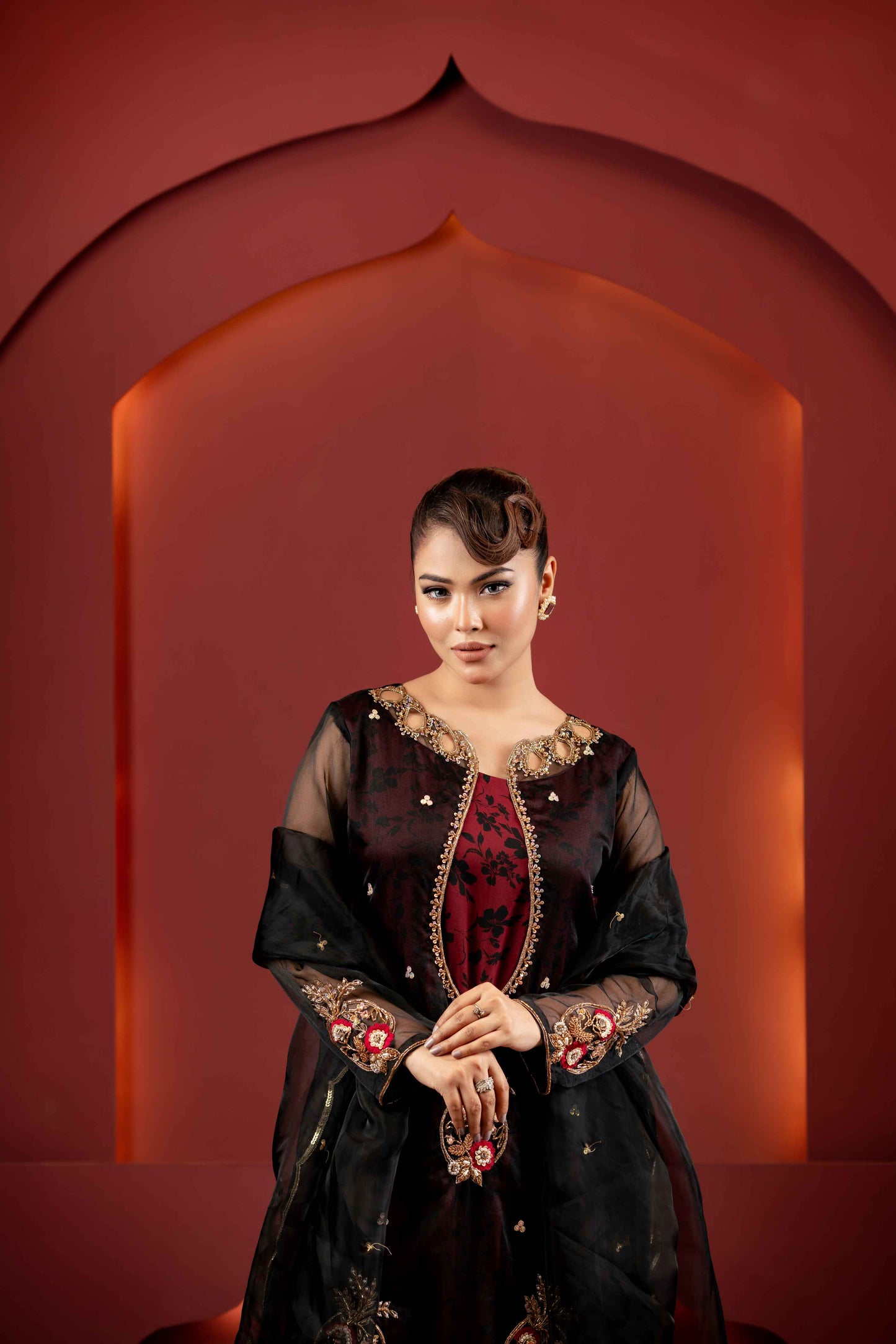 Elegant Black Embroidered Kameez