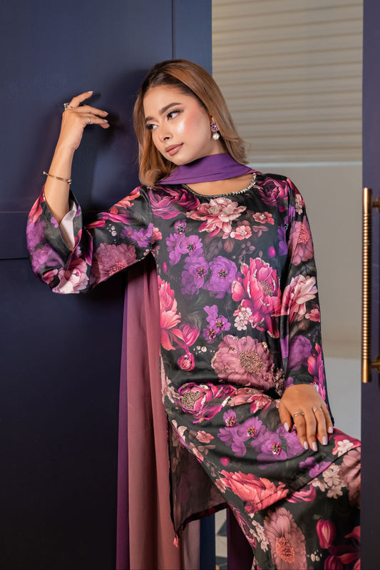 Petal Charm Kameez And Pant Set