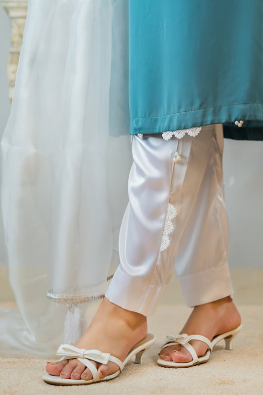 White Embellished Pant