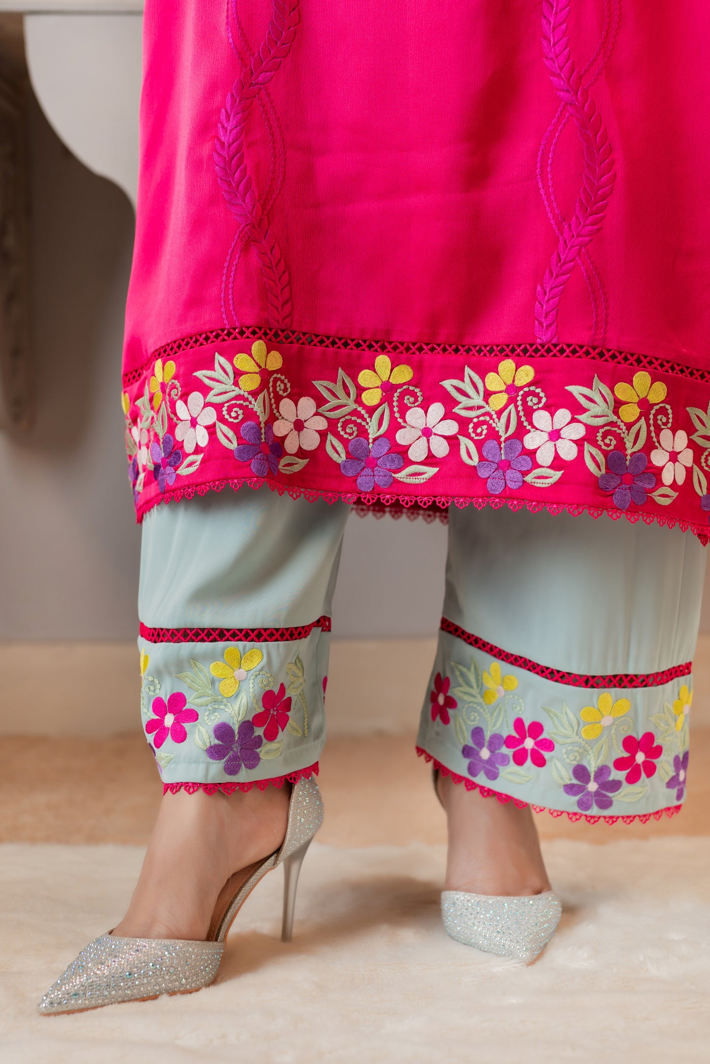 Vibrant Elegance Floral Embroidered Kurti Set