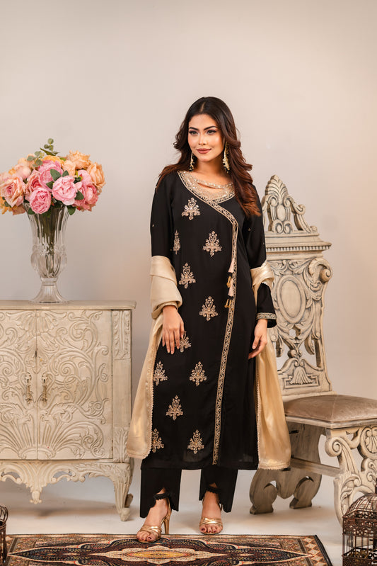Black and Gold Zardozi Kurti Set