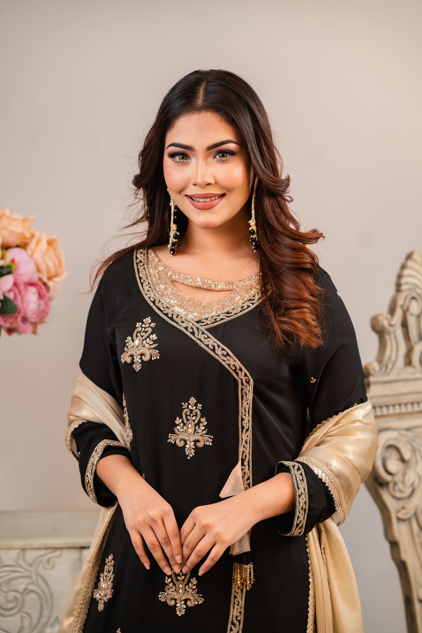 Black and Gold Zardozi Kurti Set