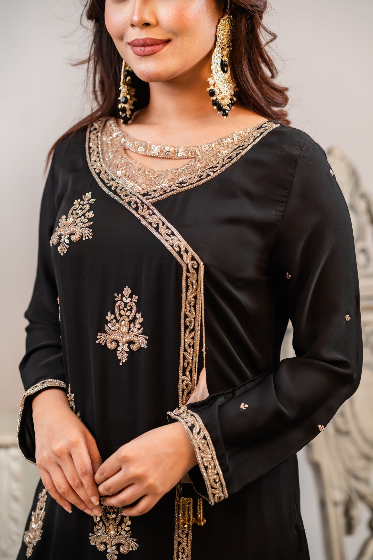 Black and Gold Zardozi Kurti Set