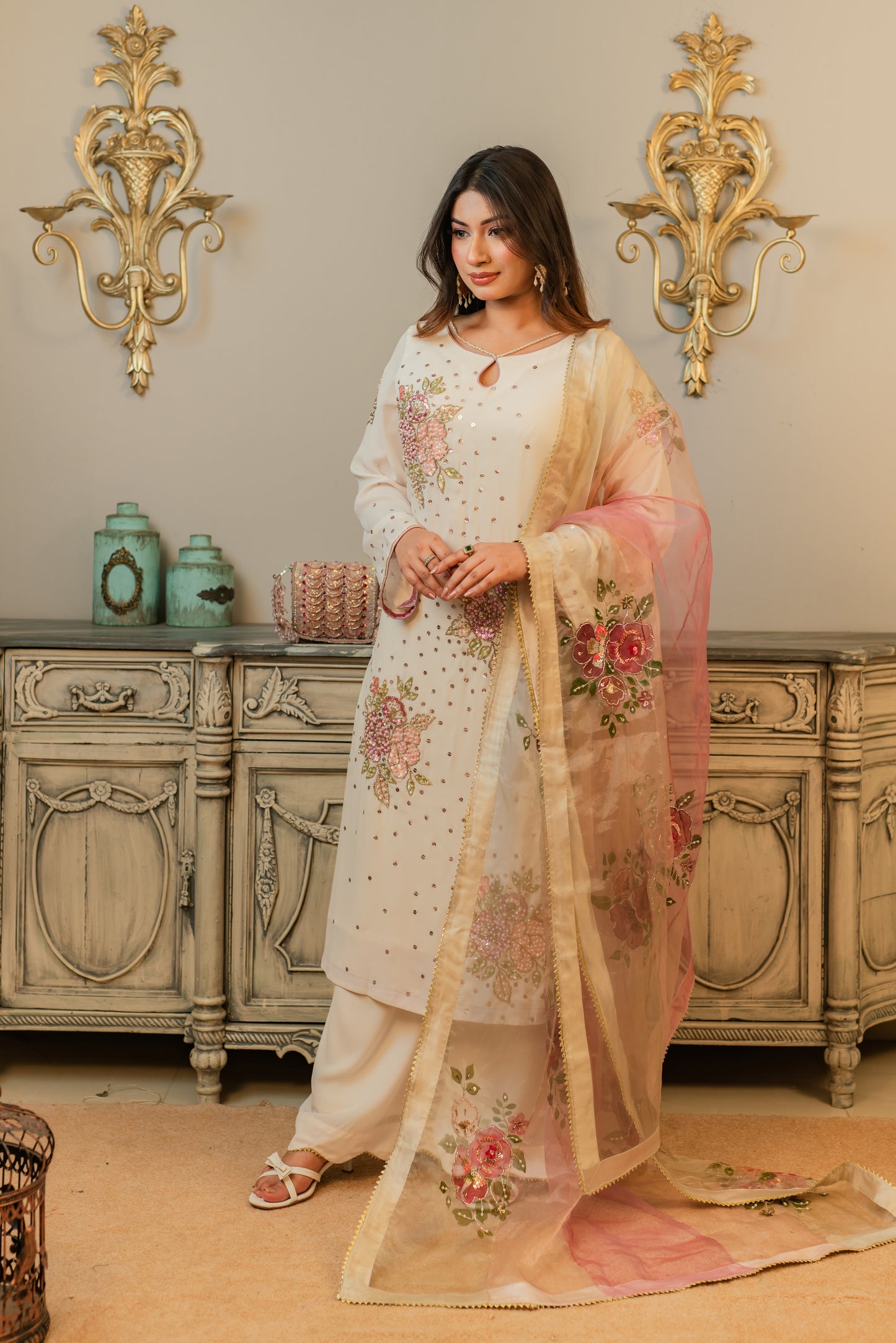 Ivory Floral Karchupi Kurti Set