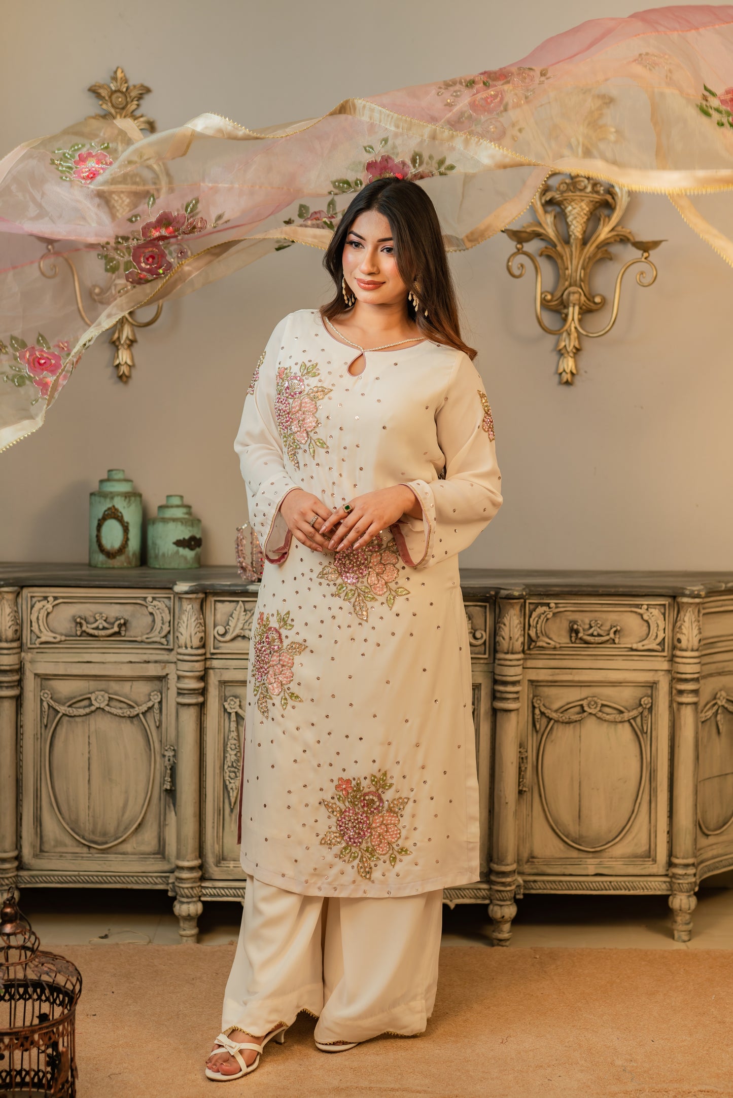 Ivory Floral Karchupi Kurti Set