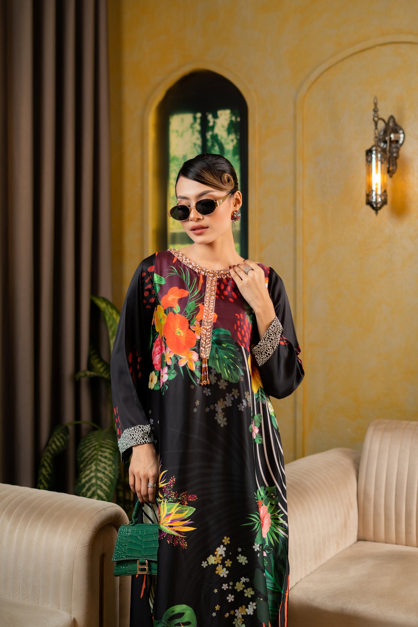 Noir Paradise Long Kameez And Pant