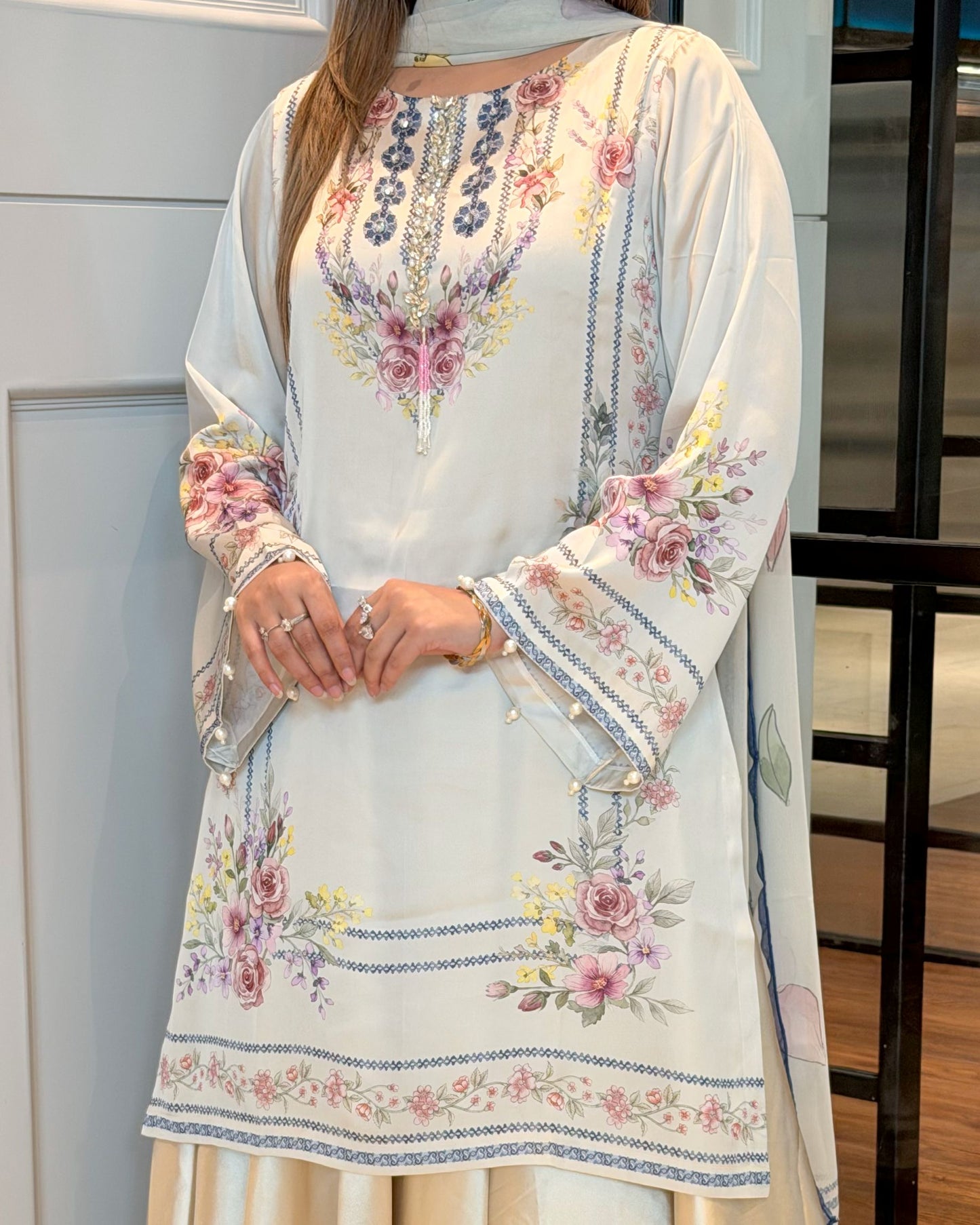 Ivory Floral Grace Kameez And Dupatta Set