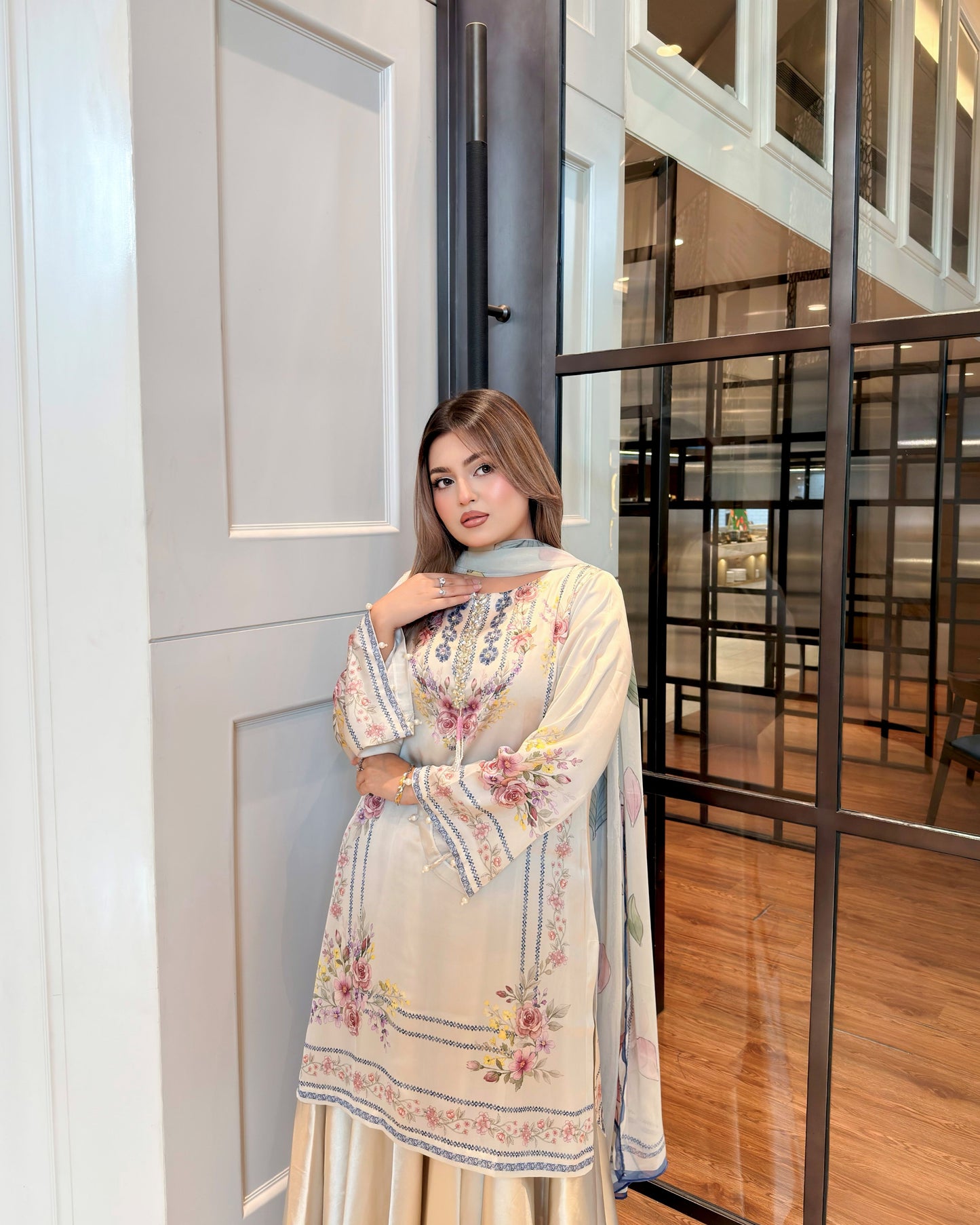 Ivory Floral Grace Kameez And Dupatta Set