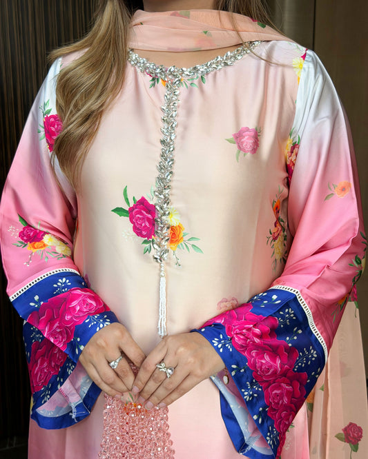 Rosy Bloom Three Piece Set