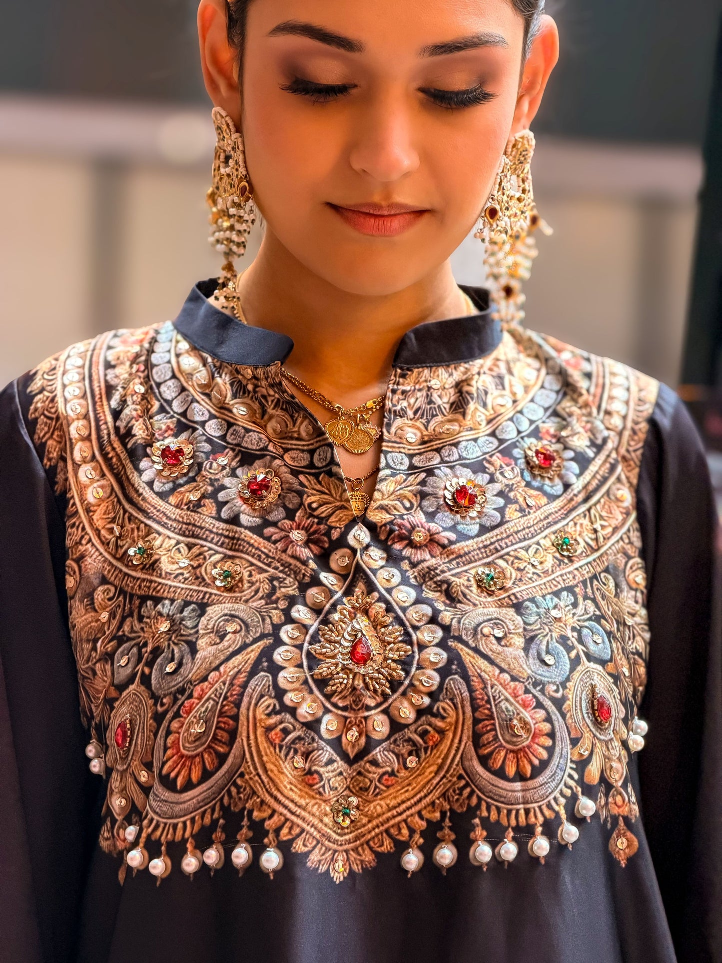 Midnight Majesty Kameez And Pant Set