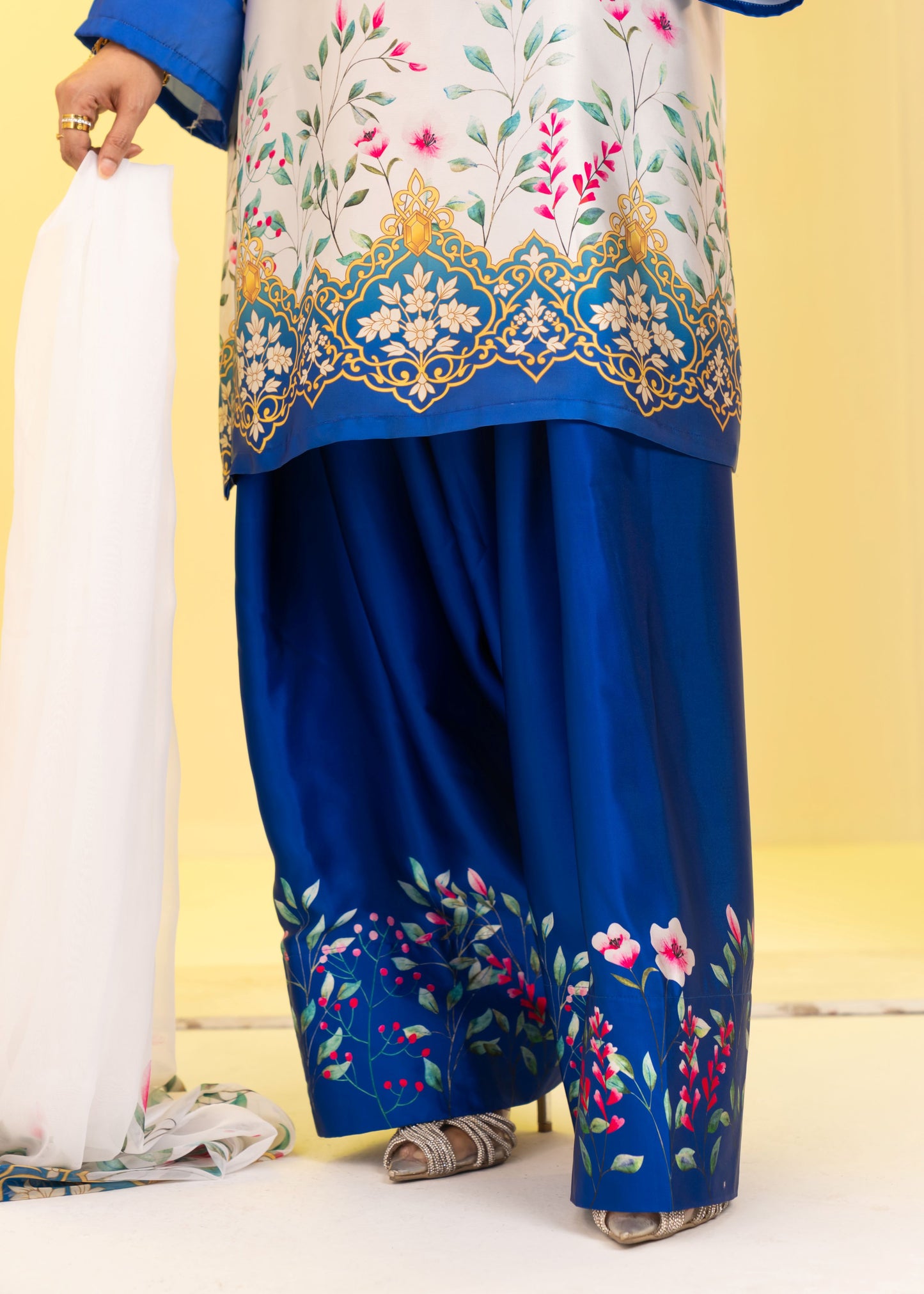Blue Meadow Grace Three-Piece Set