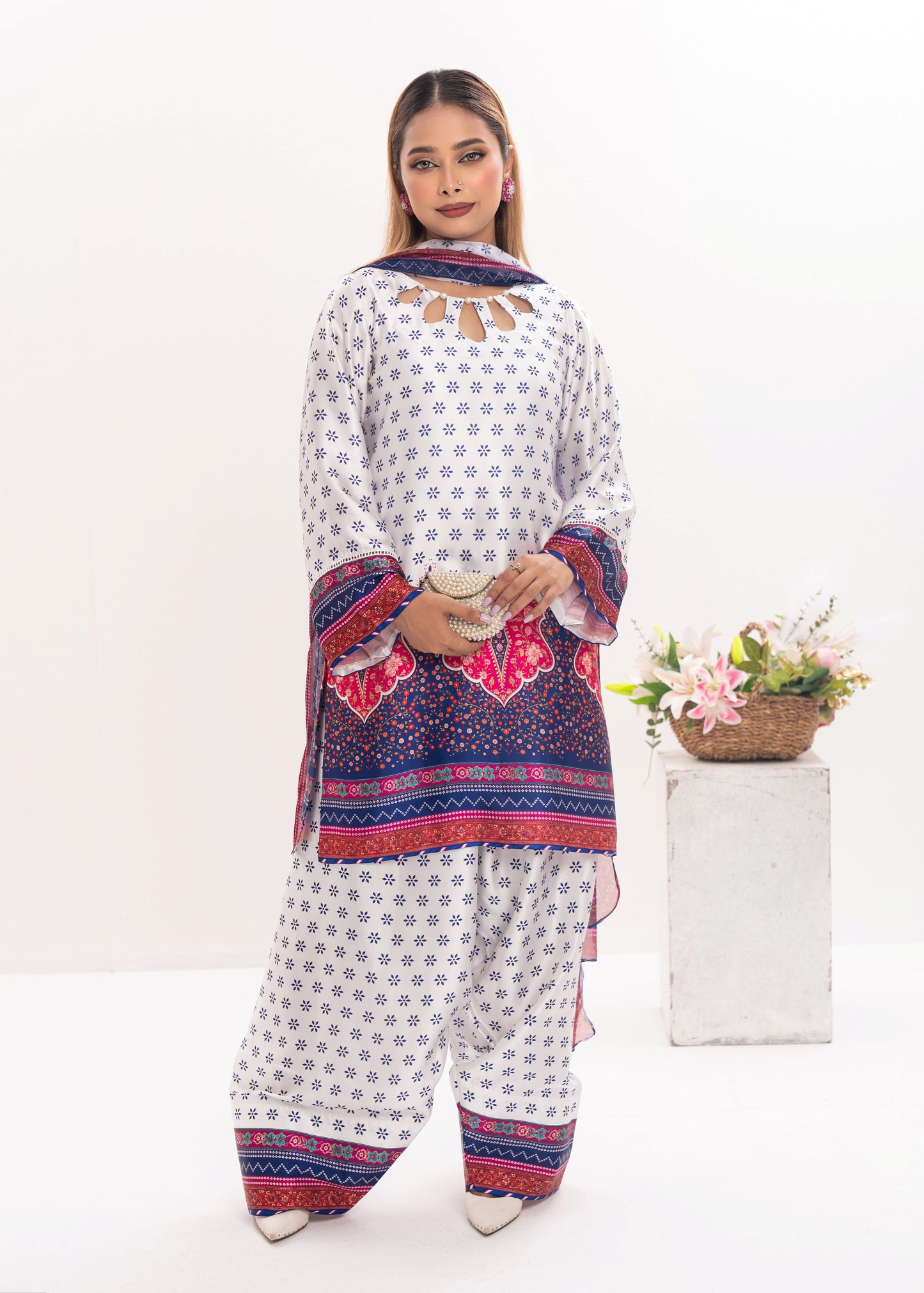 Ivory Bloom Ensemble Three-Piece Set