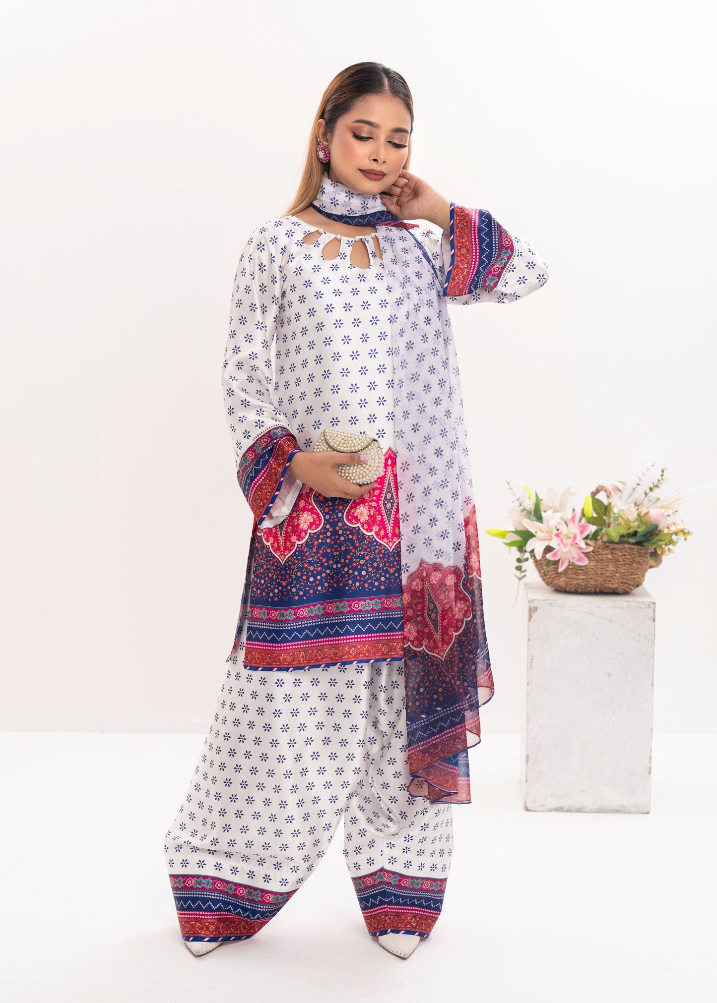Ivory Bloom Ensemble Three-Piece Set
