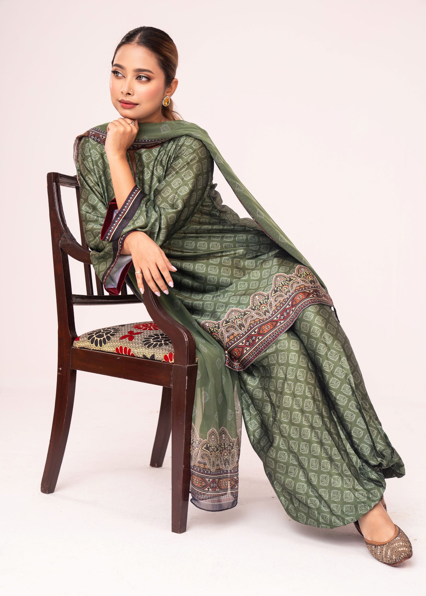 Olive Heritage Grace Three-Piece Set