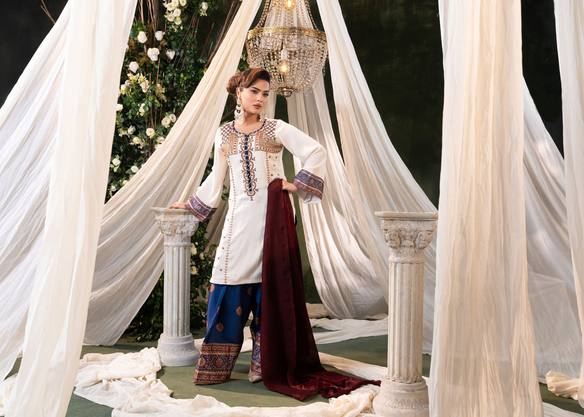 Ivory Royale Kameez And Pant Set