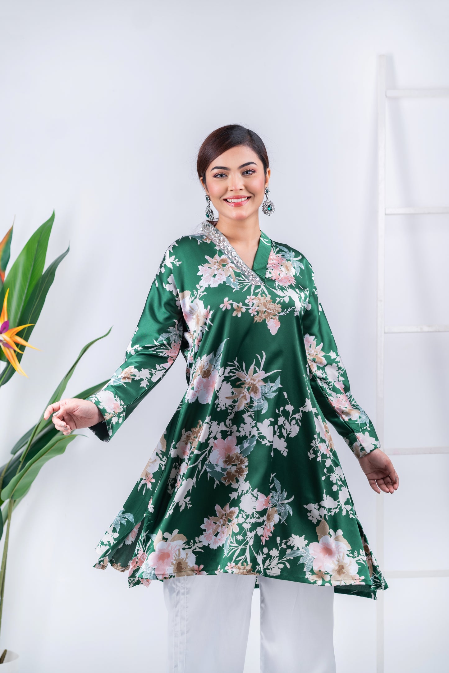 Floral Elegance Green Kurti Set