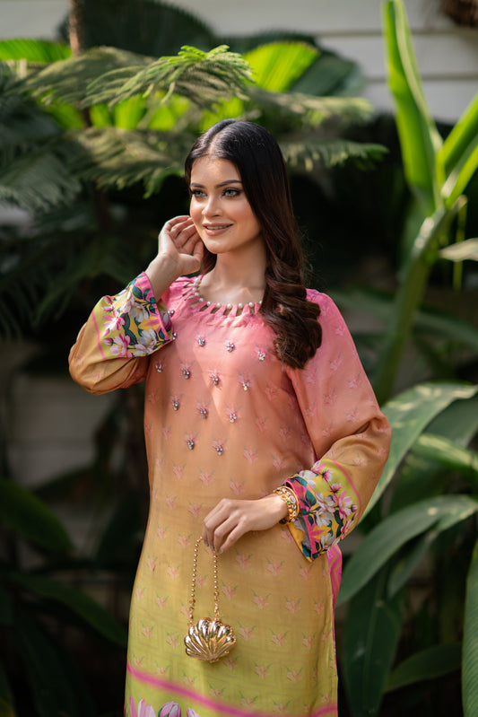 Golden Bloom Ombre Kameez And Pant Set