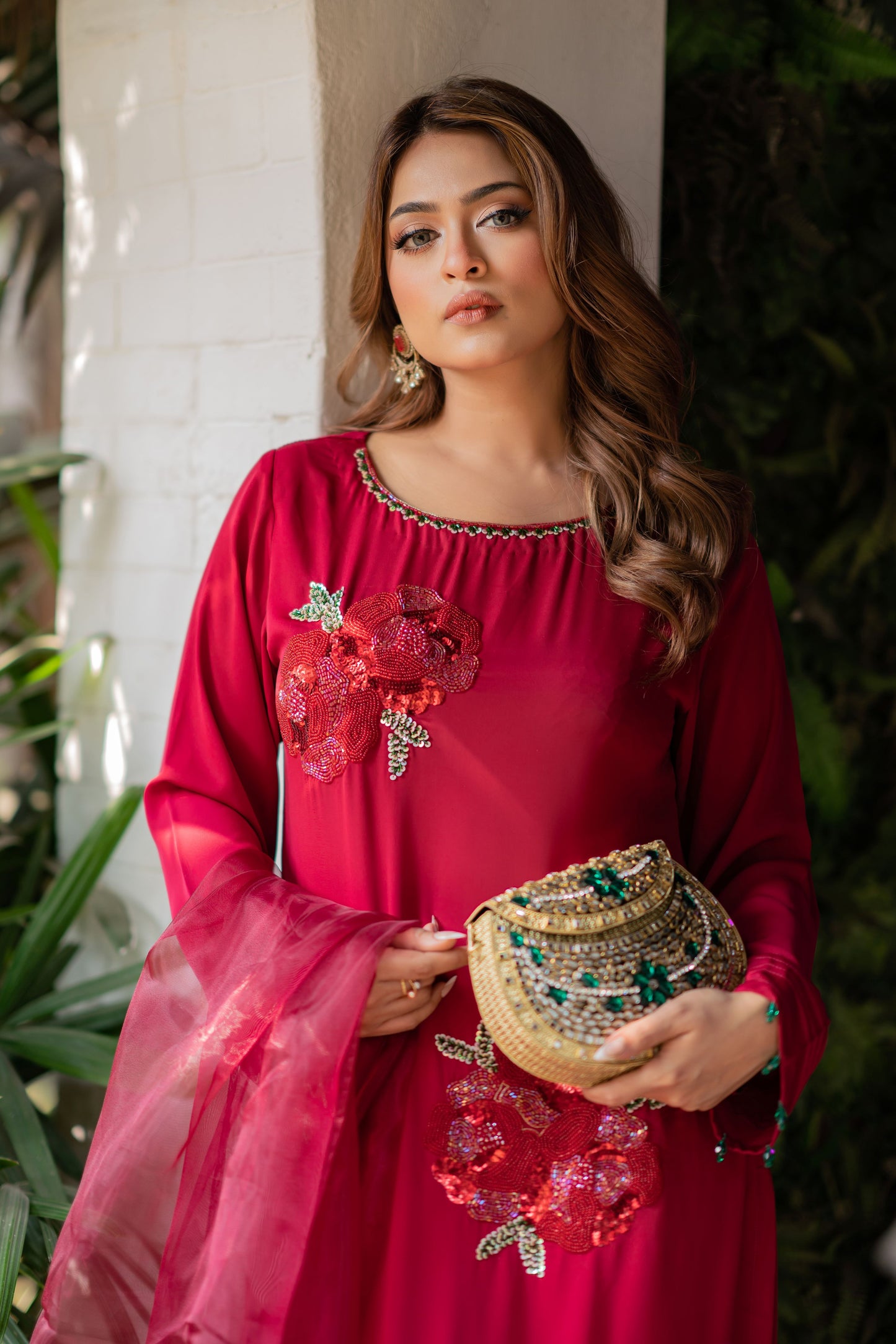 Crimson Garden Grace Three Piece  set