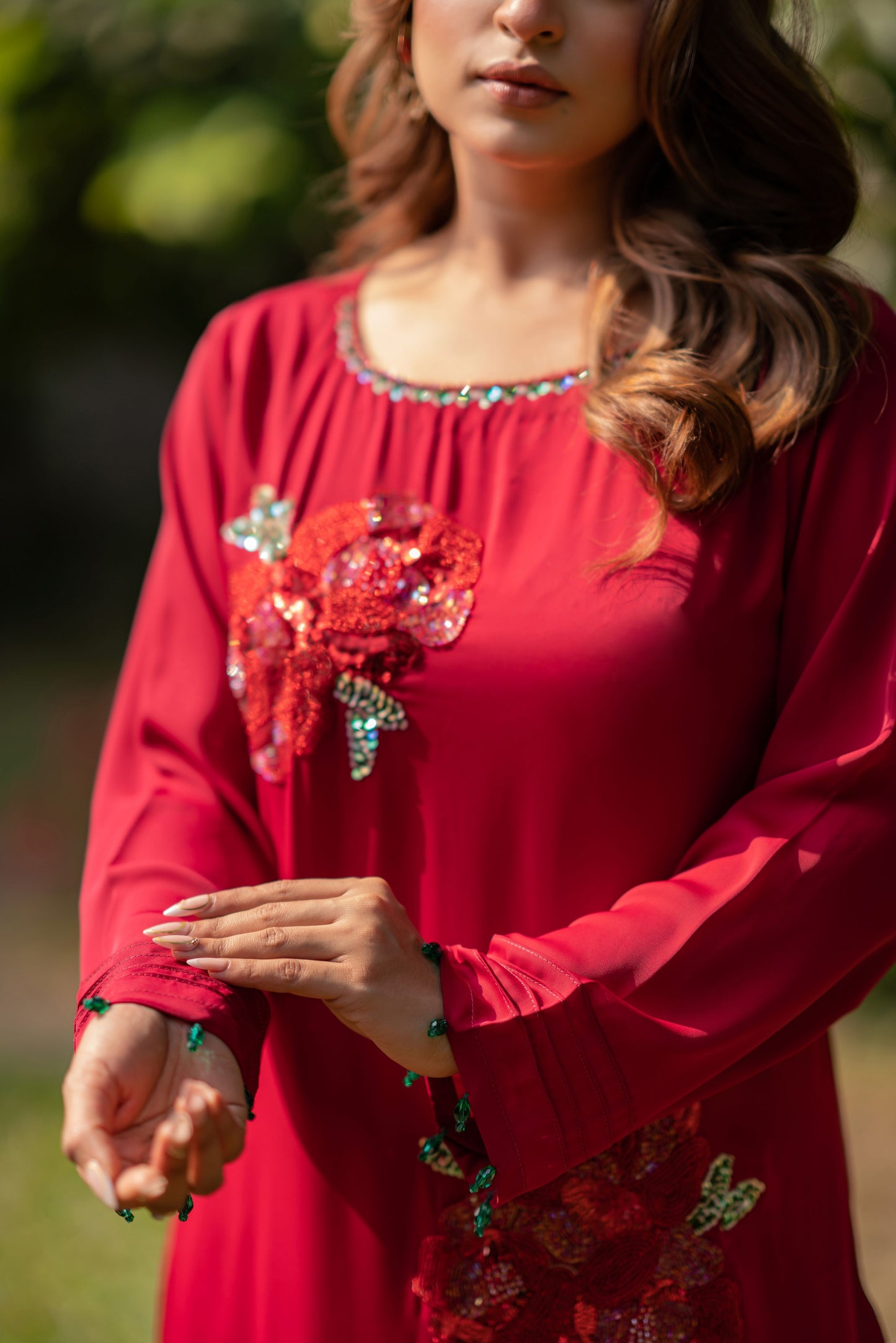Crimson Garden Grace Three Piece  set
