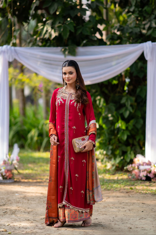 Crimson Royale Red Ensemble with Heritage Accents Set