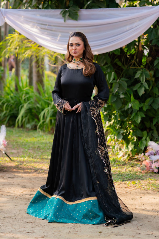 Midnight Majesty Embroidered Ensemble with Emerald Accents