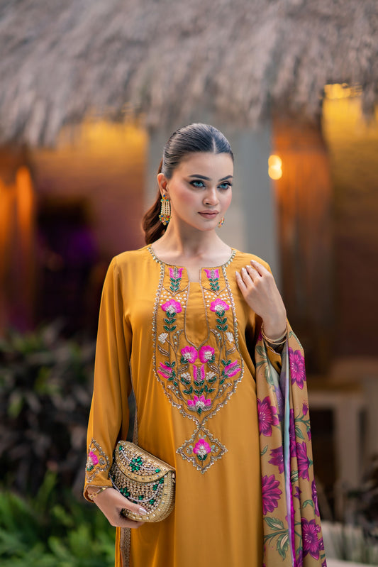 Golden Radiance in Bloom Three Piece  set