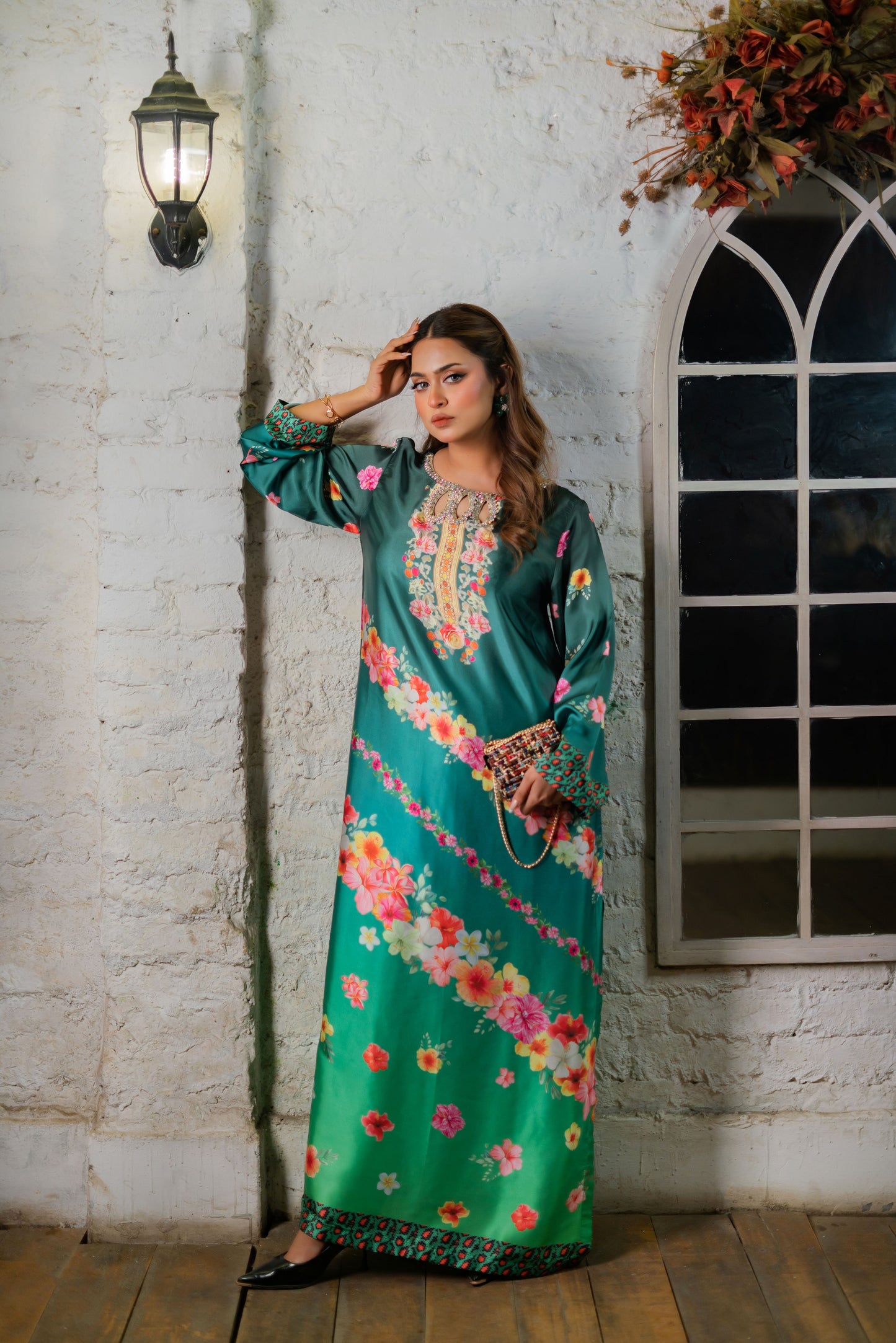 Emerald Garden Radiance Long Kameez And Pant