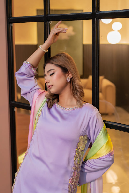 Lavender Bloom Pastel Kameez And Pant Set