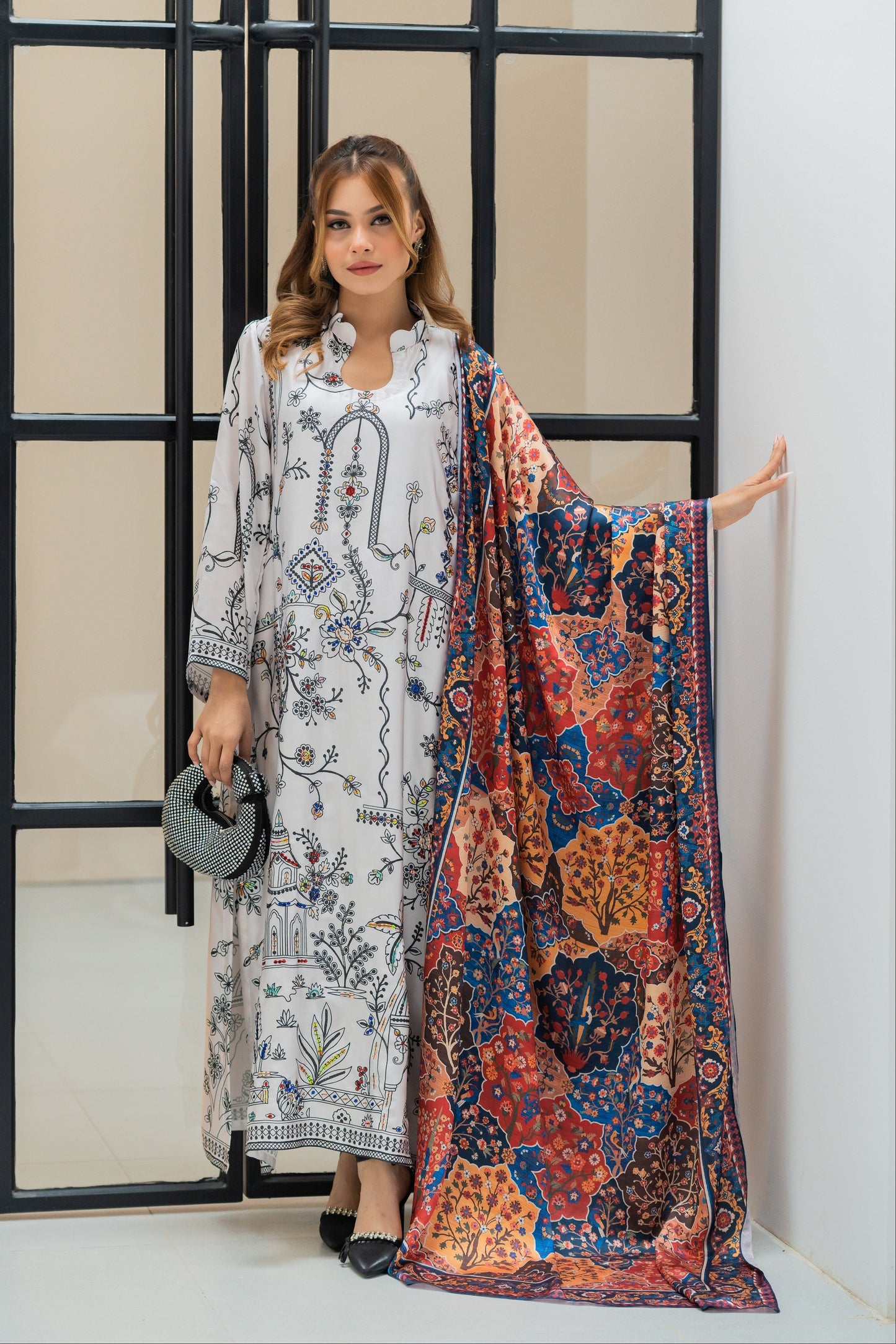 Ivory Story Printed Kameez And Orna Set