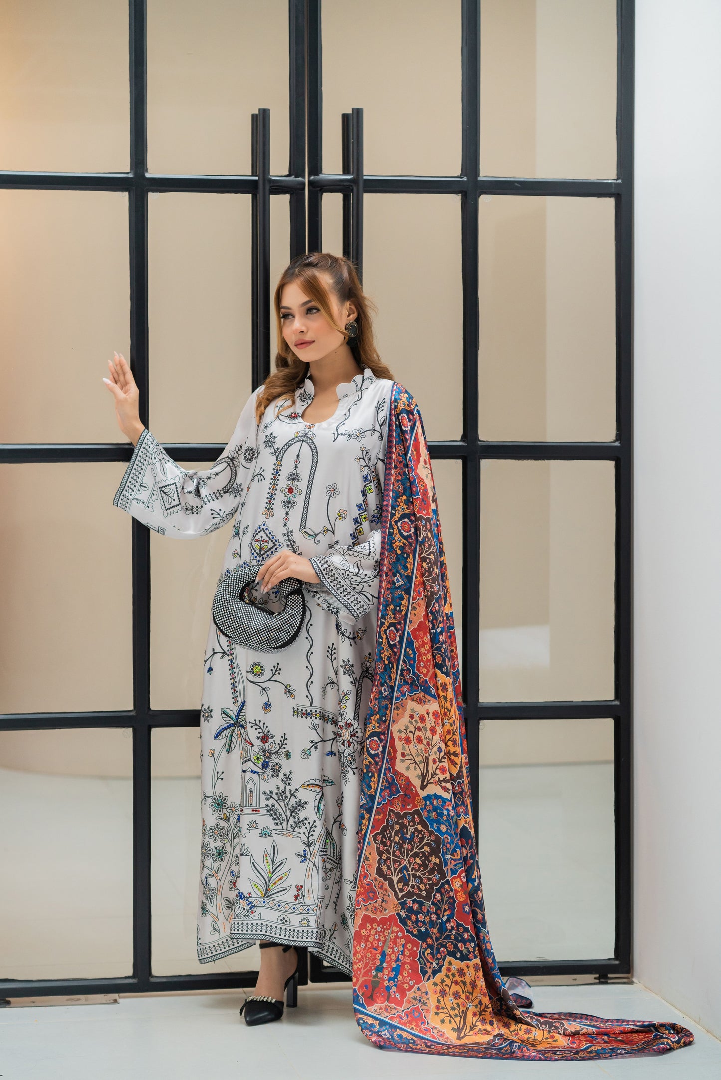 Ivory Story Printed Kameez And Orna Set