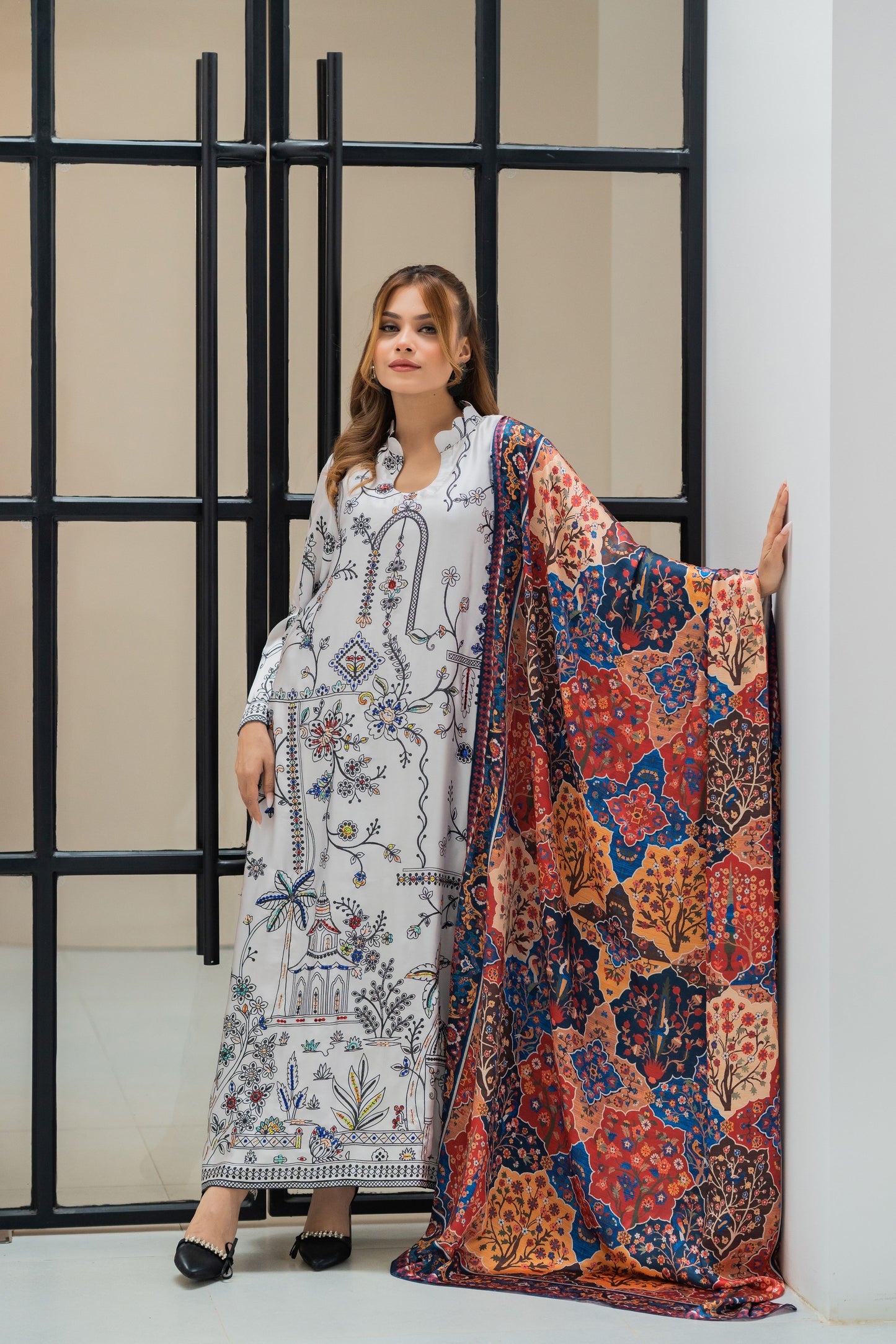 Ivory Story Printed Kameez And Orna Set