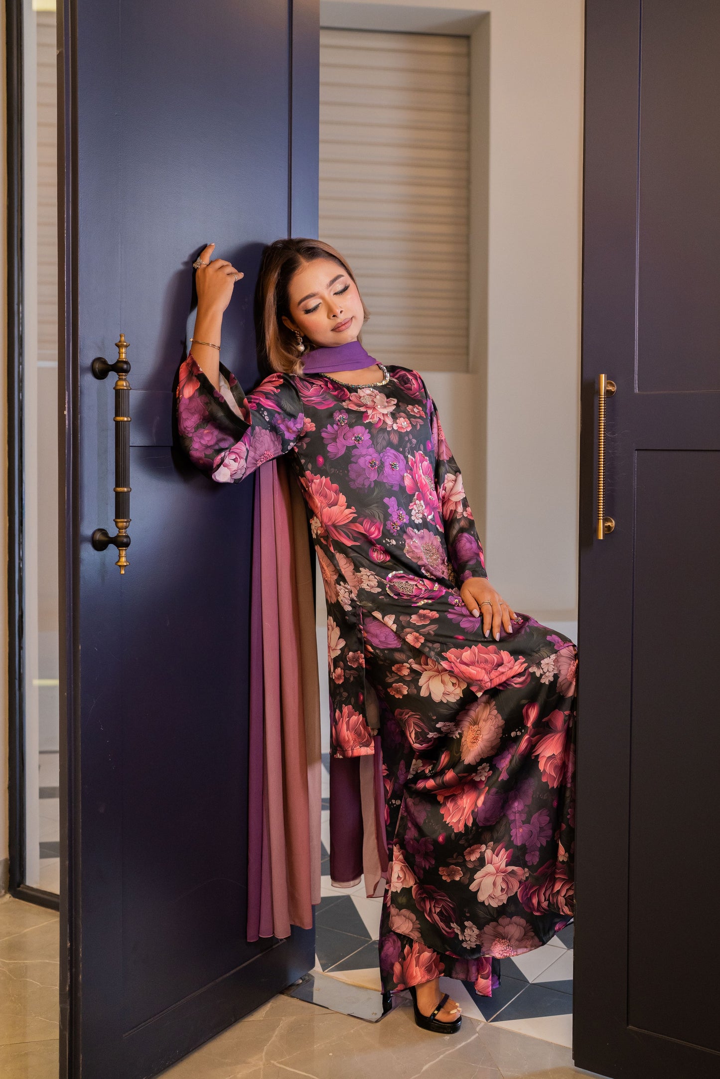 Petal Charm Kameez And Pant Set