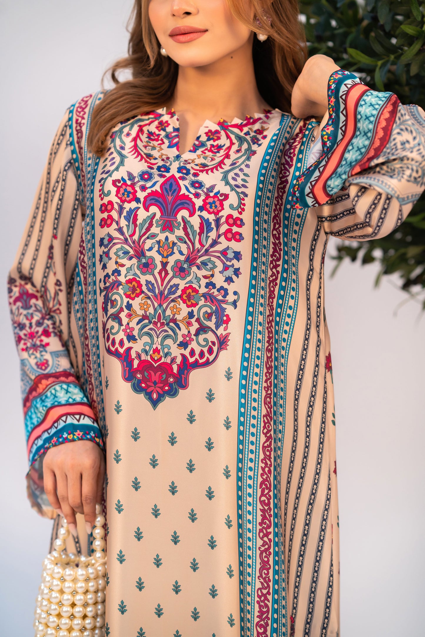 Vintage Bloom Printed Long Kameez