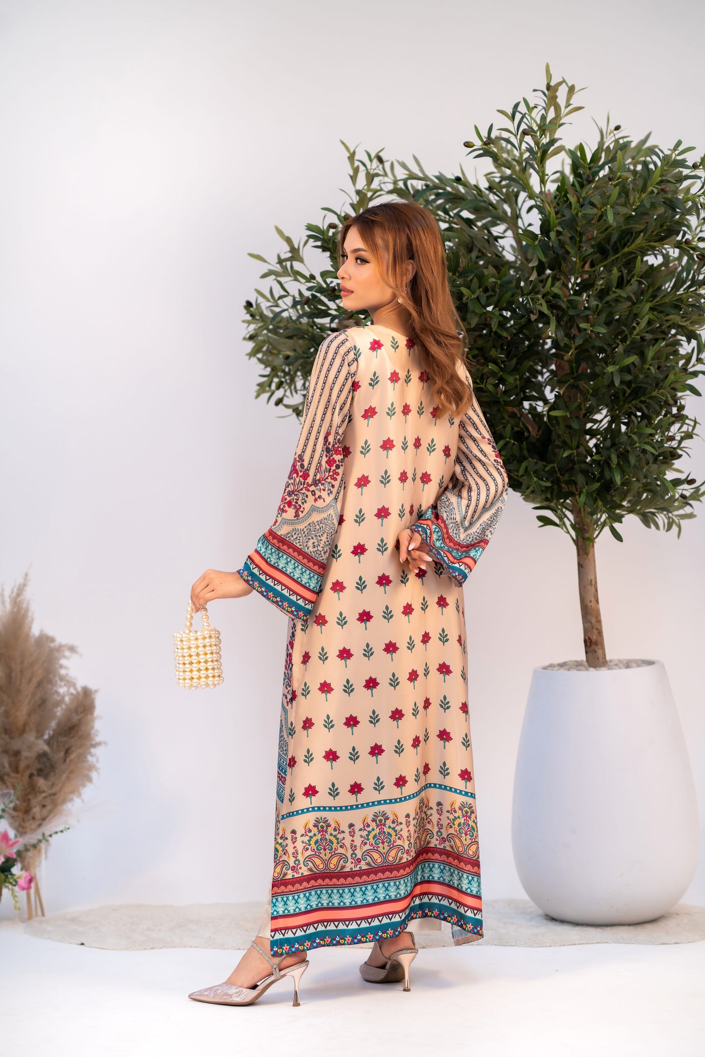 Vintage Bloom Printed Long Kameez