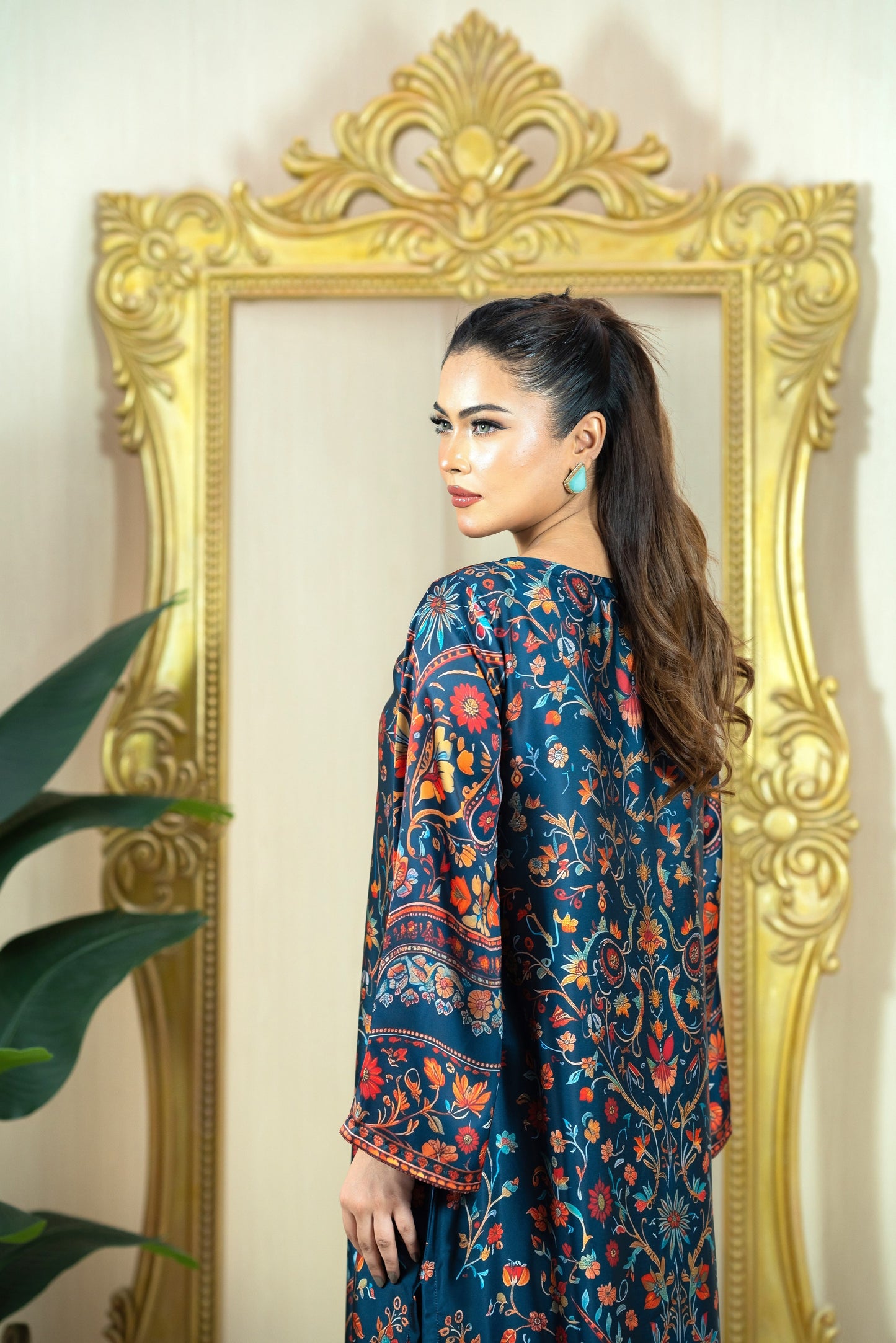 Midnight Floral Elegance Long Kameez