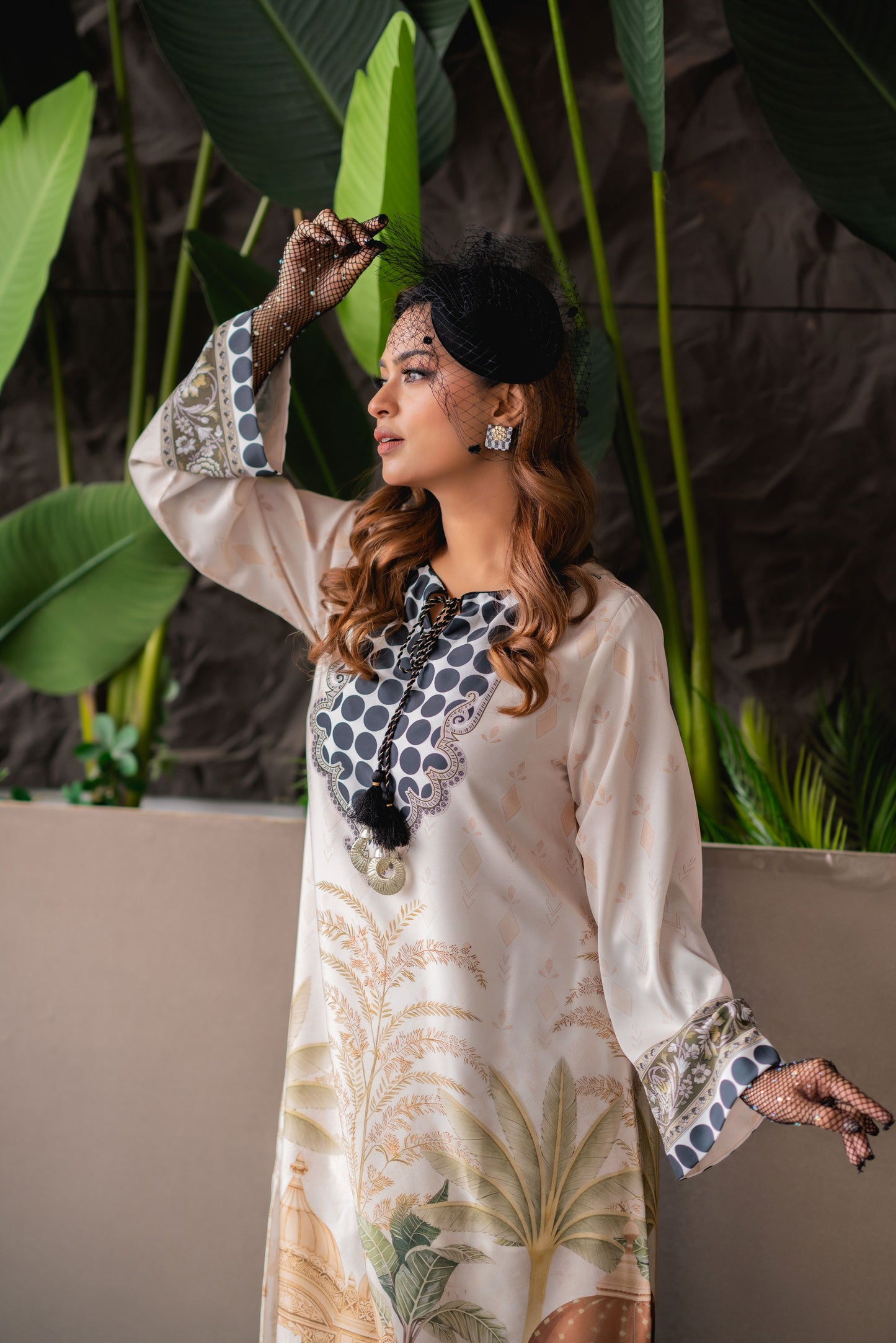 Desert Bloom Elegance Long Kameez & Pant Set