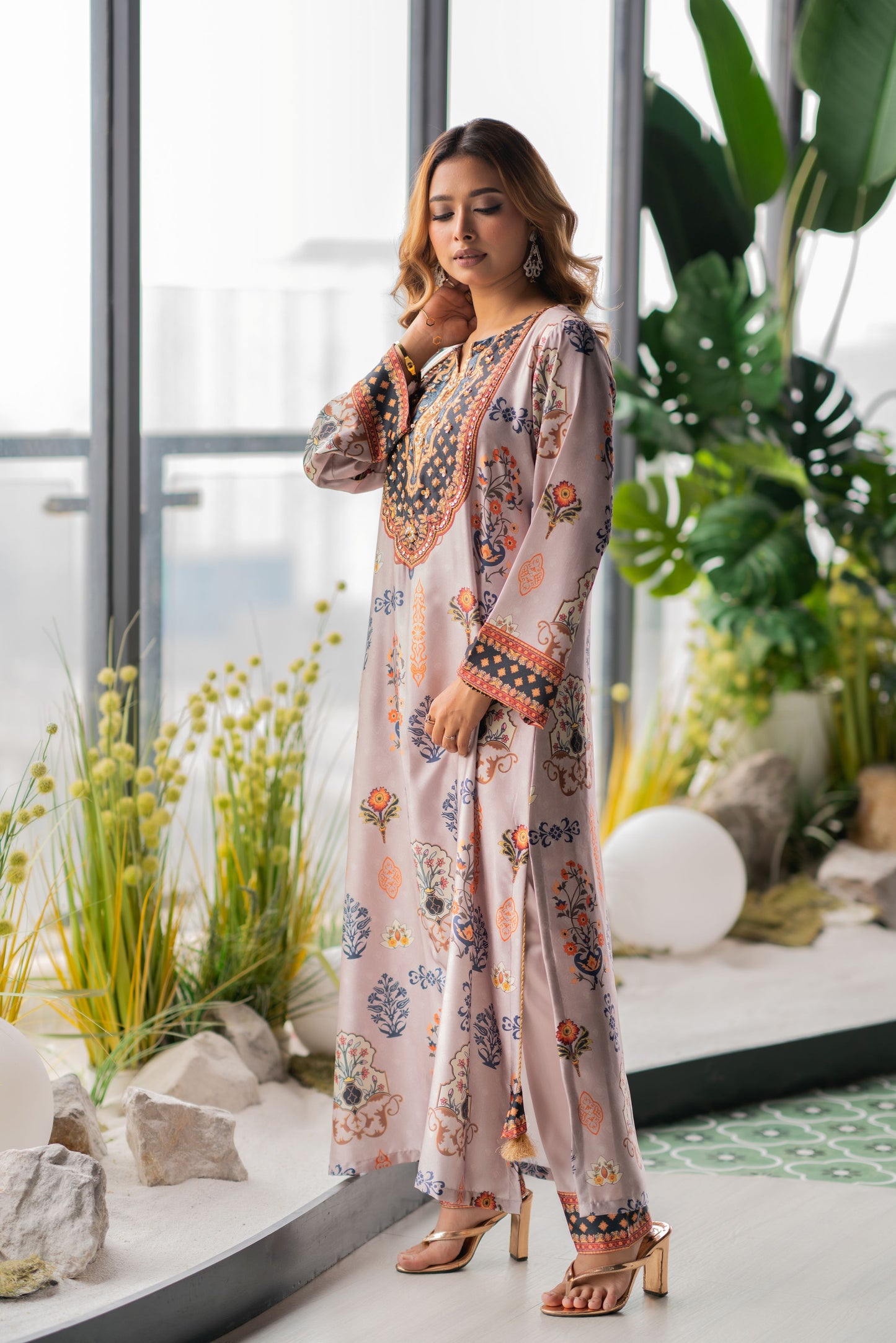 Blush Regal Motif Long Kameez & Pant Set