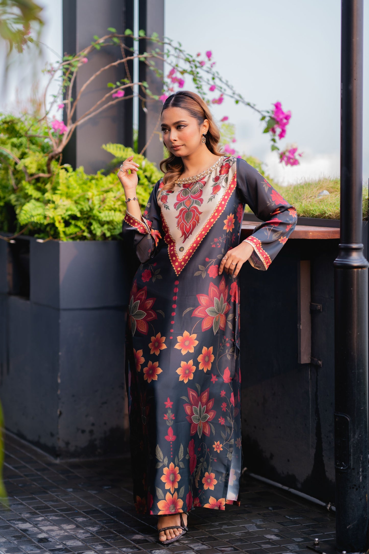Midnight Bloom Printed Long Kameez And Pant Set