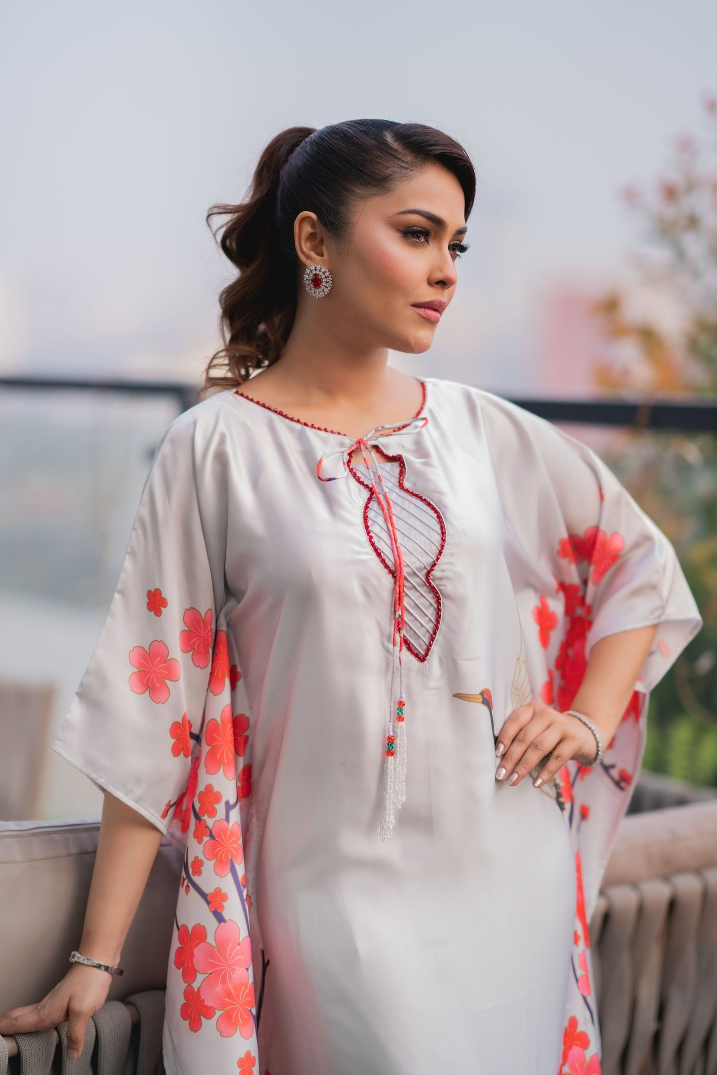 Elegant Floral White Kaftan And Pant Set