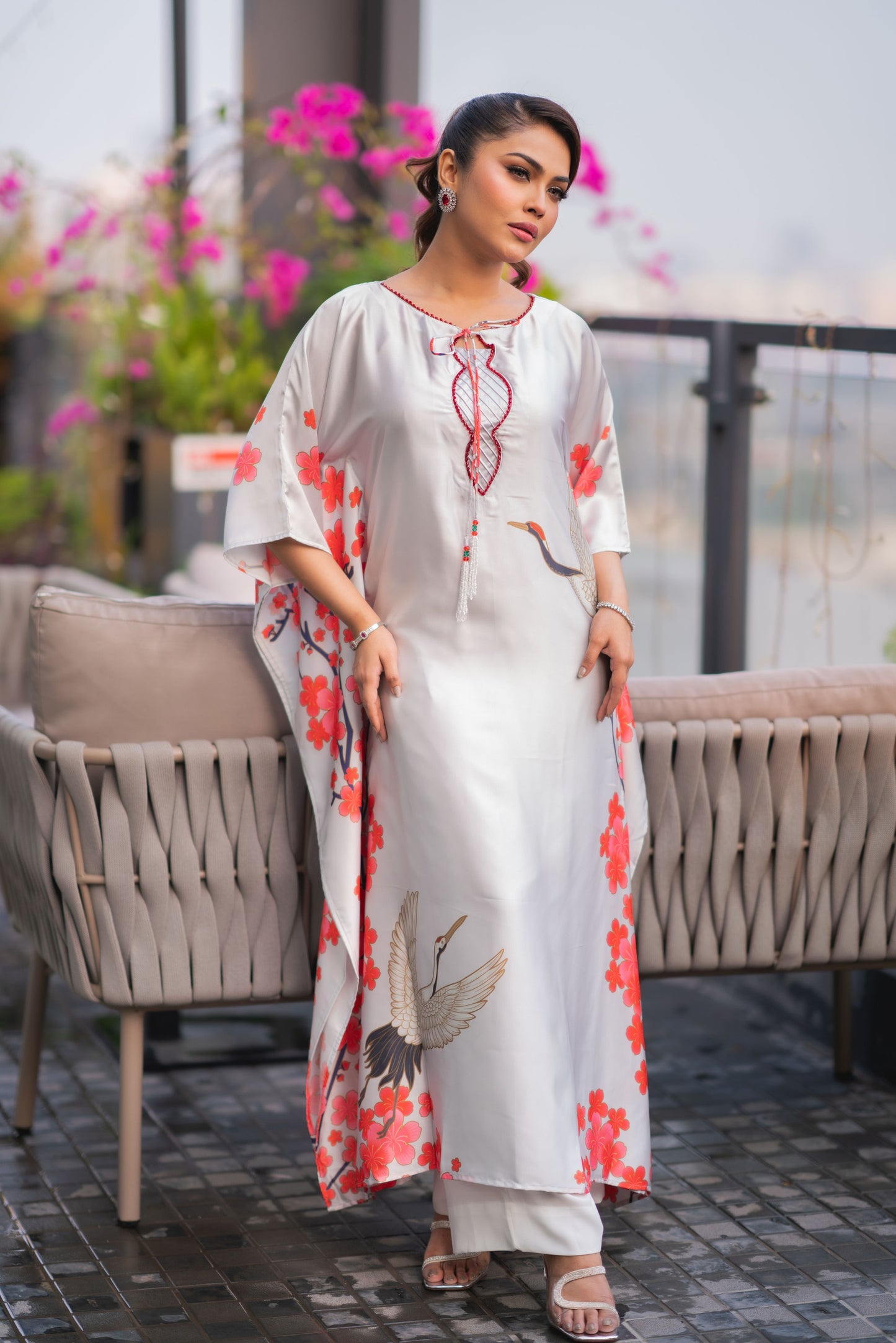 Elegant Floral White Kaftan And Pant Set