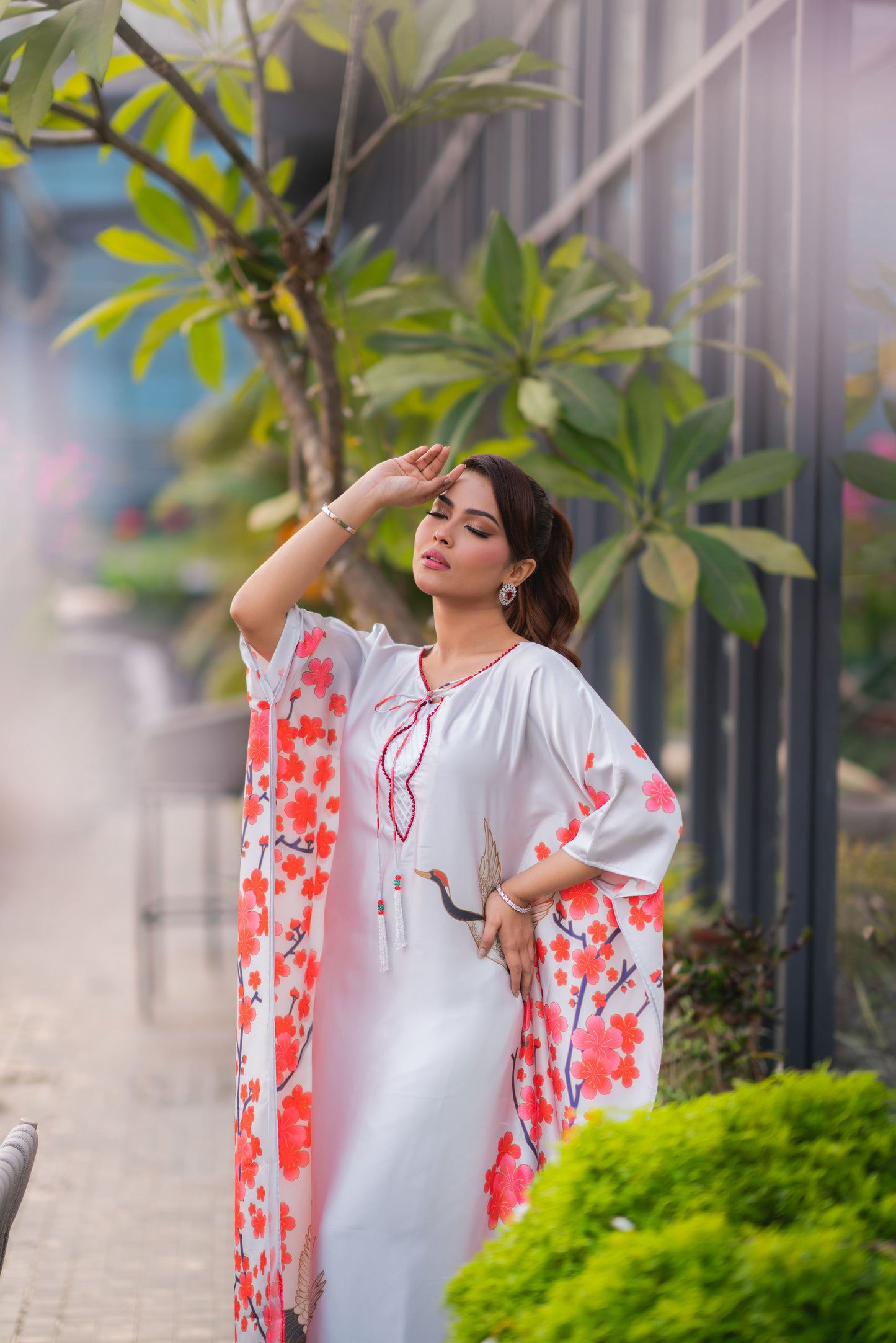 Elegant Floral White Kaftan And Pant Set