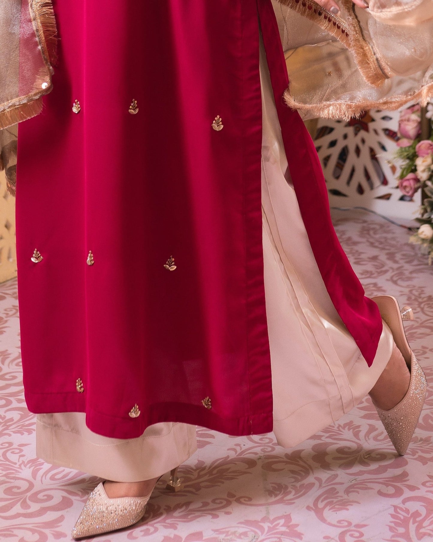 Regal Magenta Zardozi Kurti