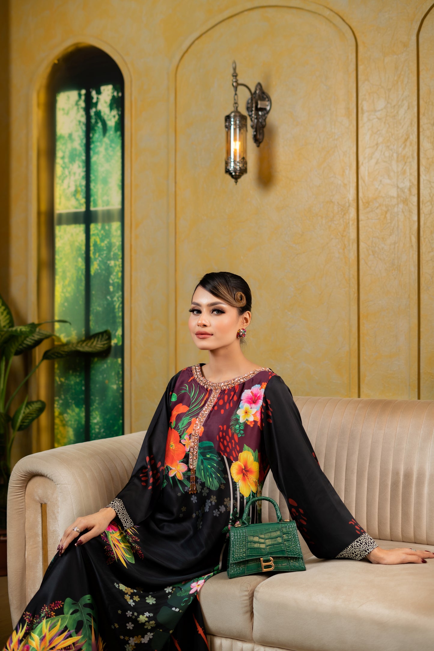 Noir Paradise Long Kameez And Pant